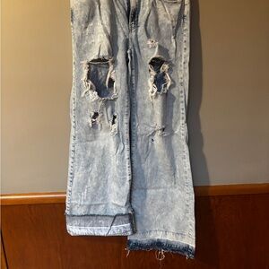 Litz Distressed Light Wash Jeans 26/xl